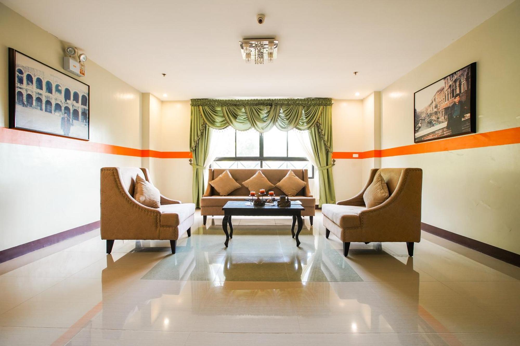 Oyo 236 Hotel Edmundo Pototan Екстер'єр фото
